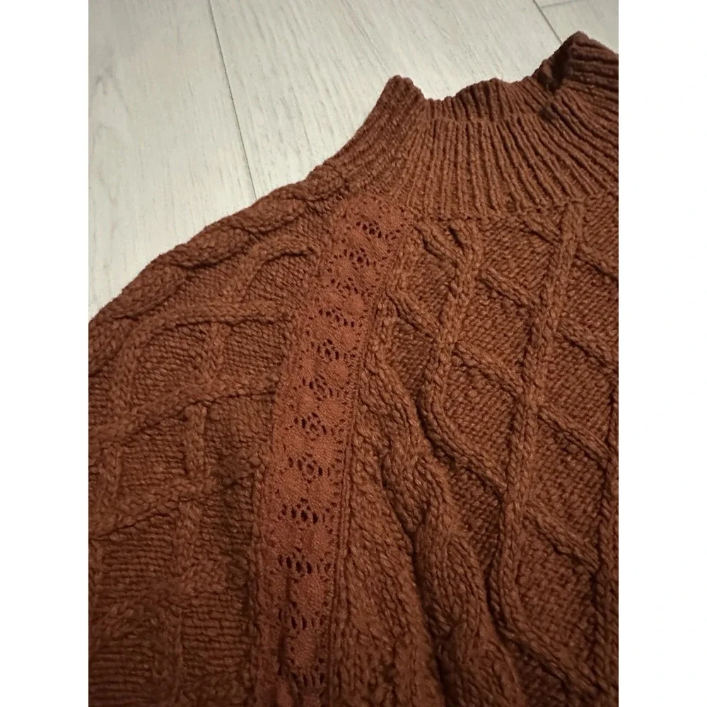 Free People Oversized Chunky Knit Mock Neck Sweater Sz S Rust Color‎ Cozy